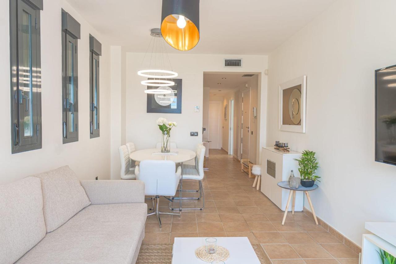 Beautiful Two Bedroom Apartment In Alamar לה קאלה דה מיחאס מראה חיצוני תמונה
